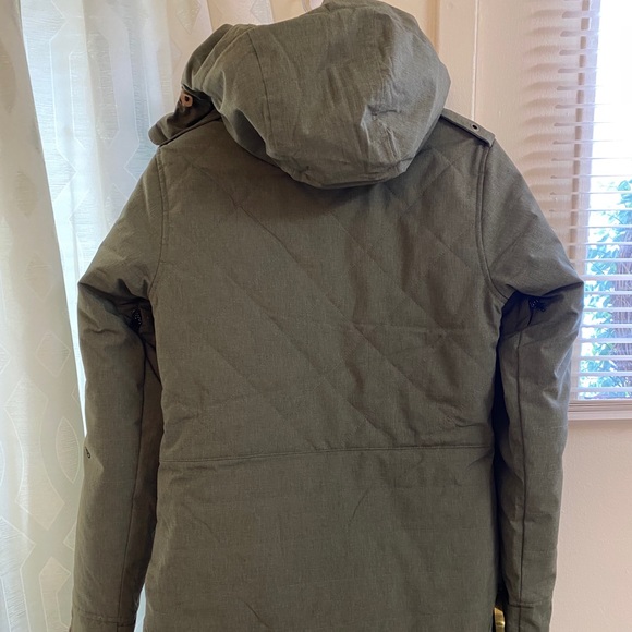 Snowboard jacket - Picture 6 of 7